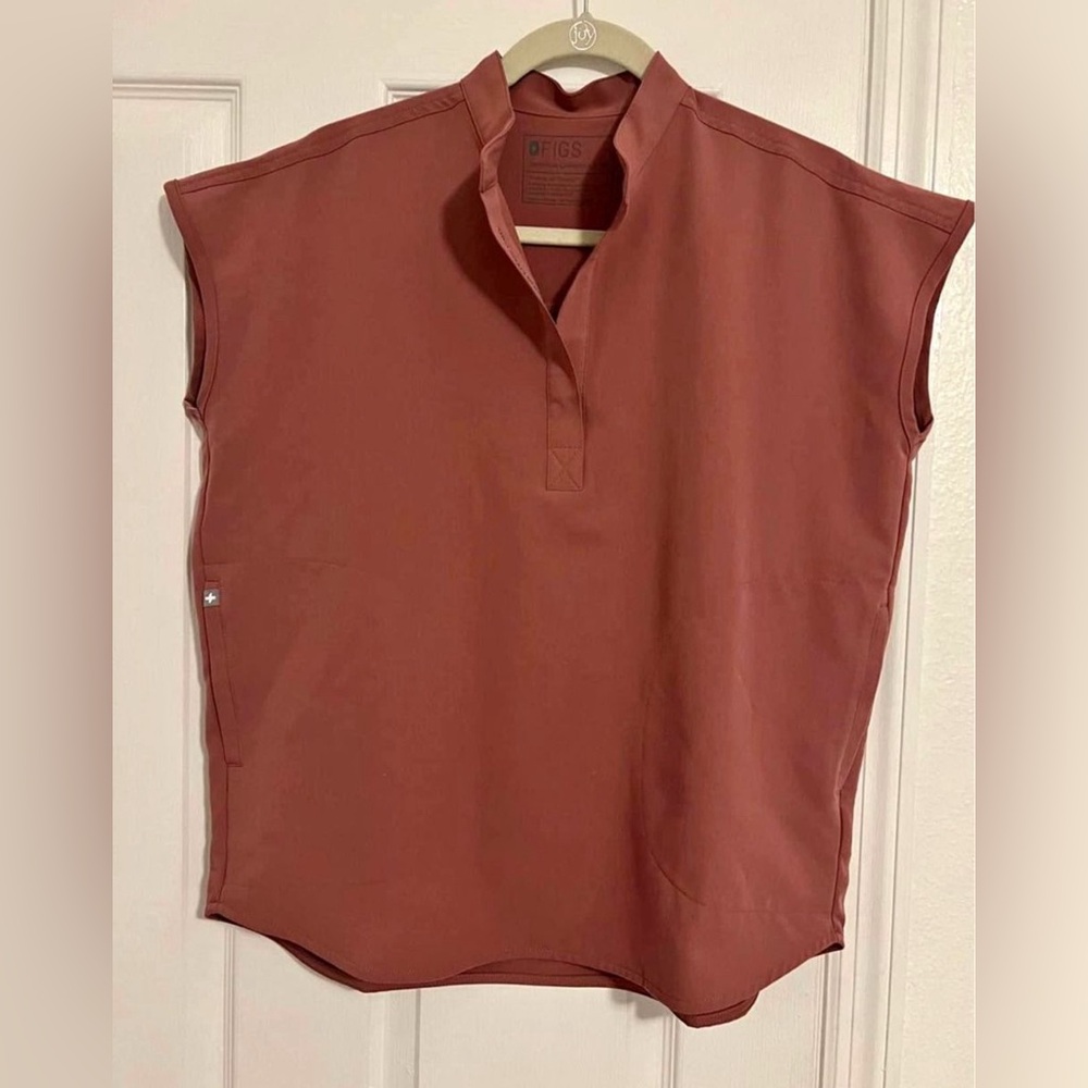 Figs Rafaela Oversized Scrub Top Mauve